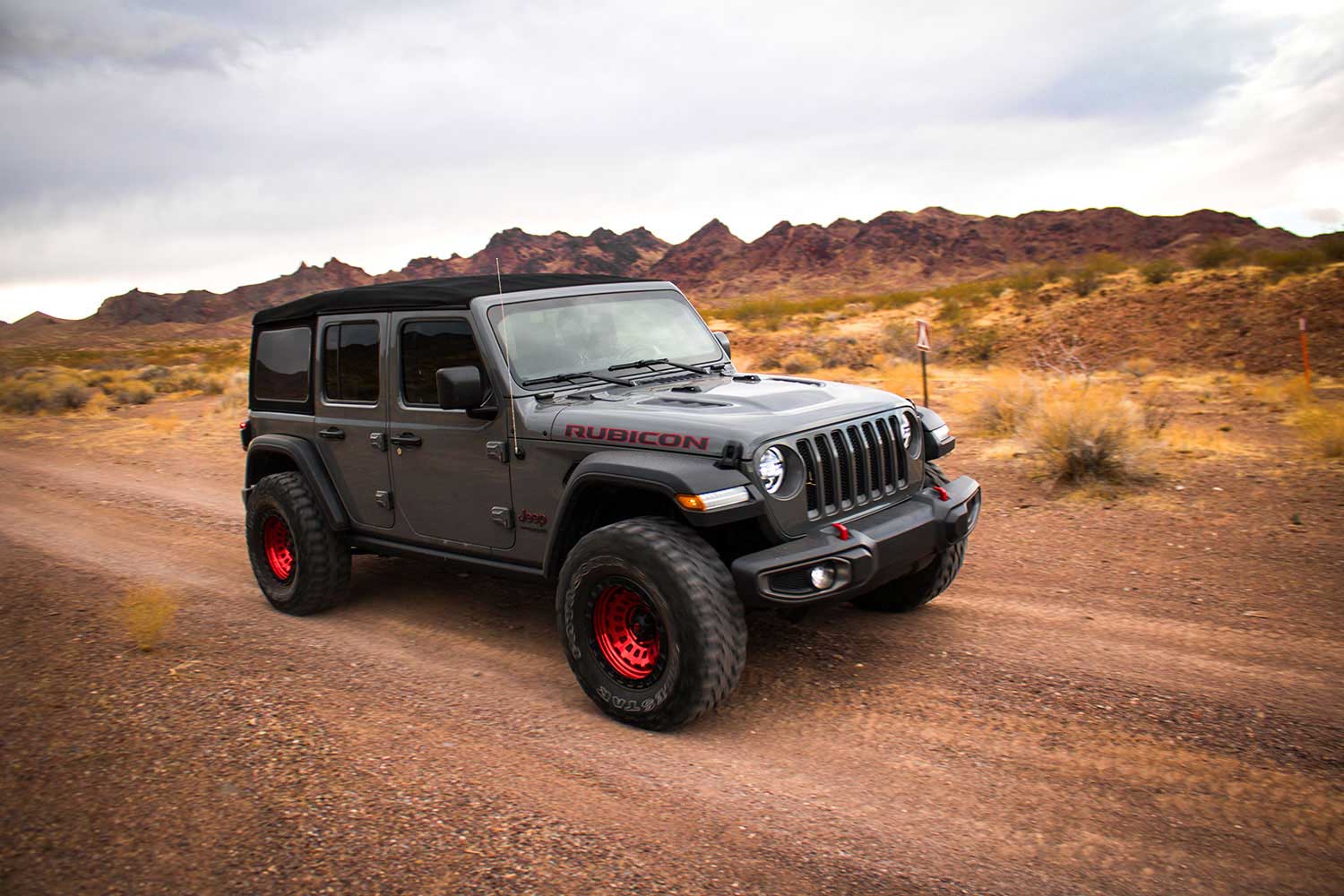 Custom Jeep Wrangler Rubicon on the trail